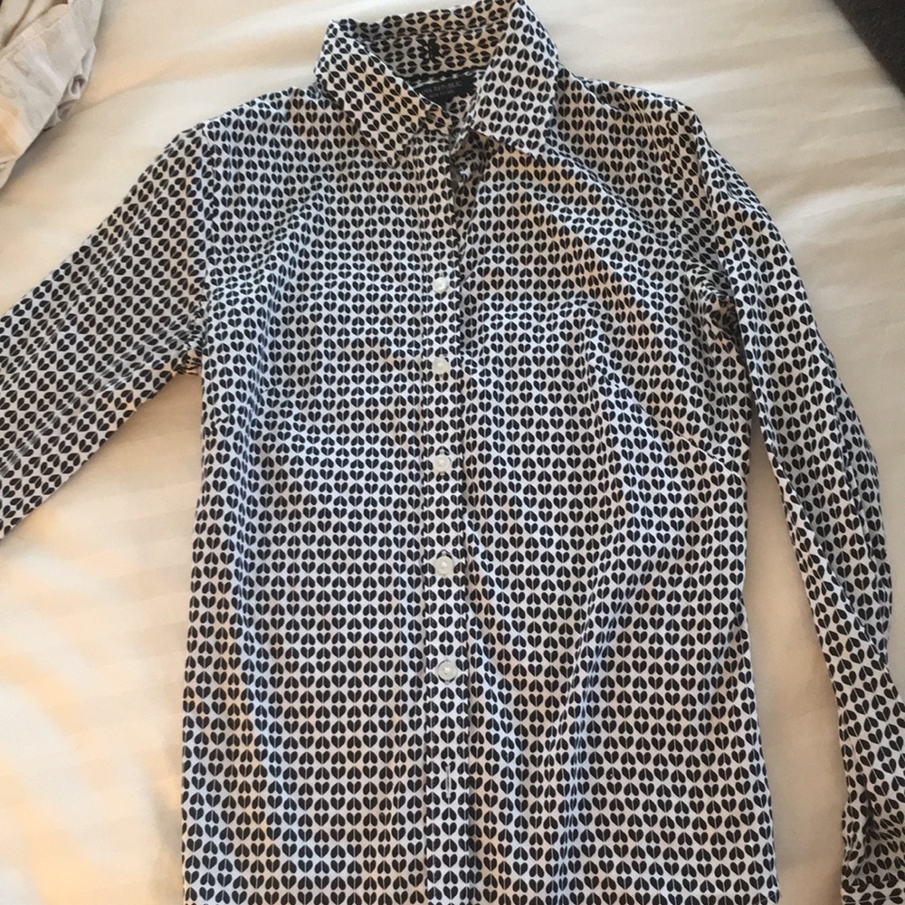 Banana Republic Non-iron Fitted button down shirt